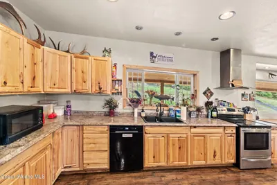 Property 26-3536 - Photo 13