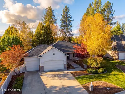 Property 26-10474 - Photo 1