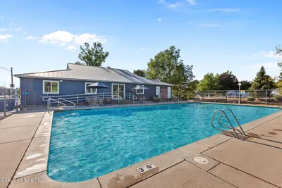 Property 26-4577 - Photo 26