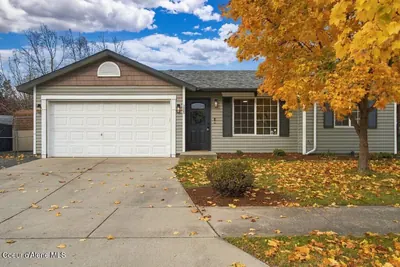 Property 26-10529 - Photo 1