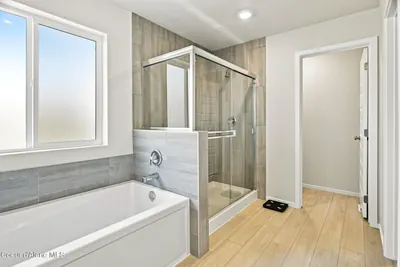 Property 26-8835 - Photo 29