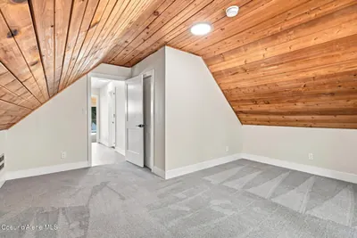 Property 26-8640 - Photo 25
