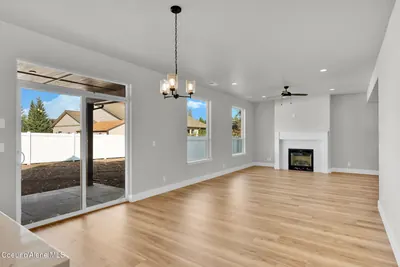 Property 25-11242 - Photo 9