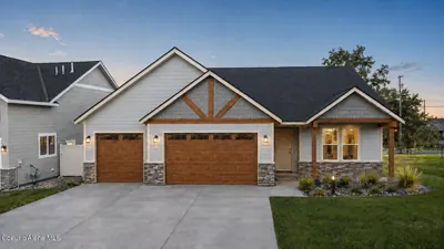 Property 26-8933 - Photo 1