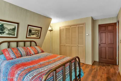 Property 26-1569 - Photo 35