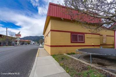 Property 26-10489 - Photo 1