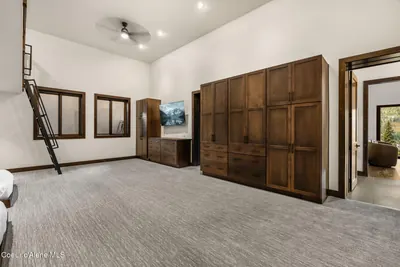 Property 26-10024 - Photo 57