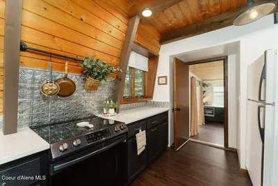 Property 26-8435 - Photo 13