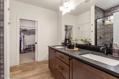 Property 26-9744 - Photo 14