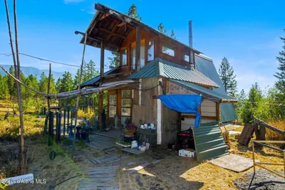 Property 26-8910 - Photo 26