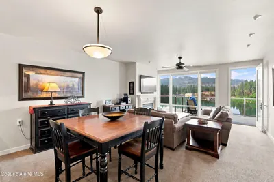 Property 26-8286 - Photo 2