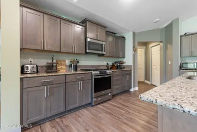 Property 26-9576 - Photo 12