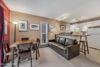 Property 26-9925 - Photo 2