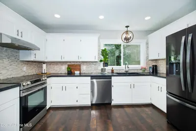 Property 26-1787 - Photo 4