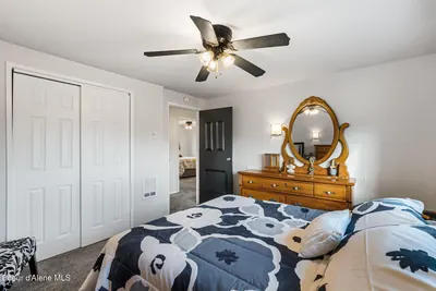 Property 26-1889 - Photo 27
