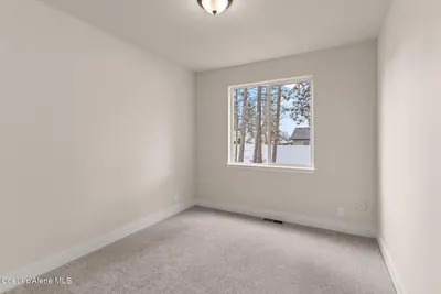 Property 26-1111 - Photo 16