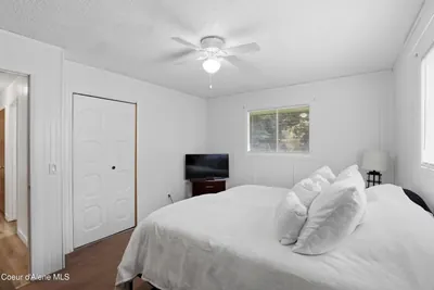 Property 26-10122 - Photo 17