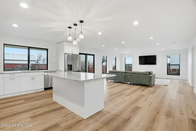 Property 26-845 - Photo 11