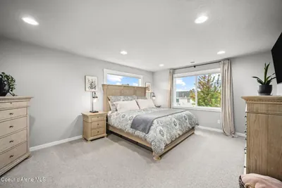 Property 26-9893 - Photo 35