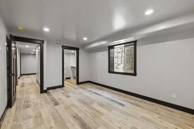 Property 26-8003 - Photo 27