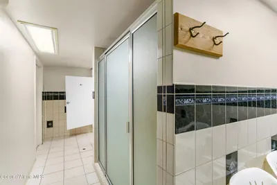 Property 26-8679 - Photo 25