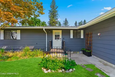 Property 26-8232 - Photo 2
