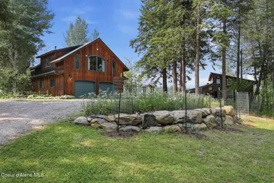 Property 26-8534 - Photo 2