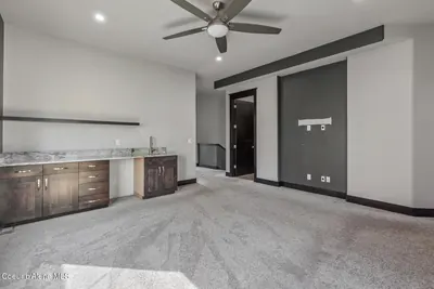 Property 26-9634 - Photo 12