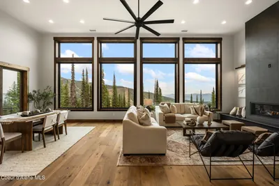Property 26-7385 - Photo 12