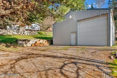 Property 26-10421 - Photo 3
