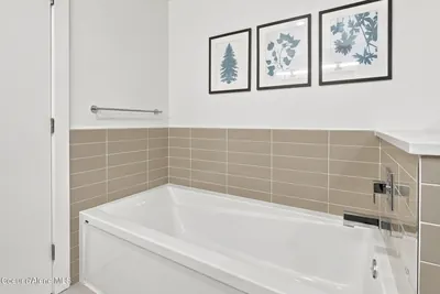 Property 26-8428 - Photo 36