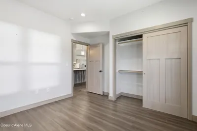 Property 26-9918 - Photo 37