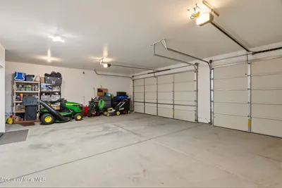 Property 26-7916 - Photo 31