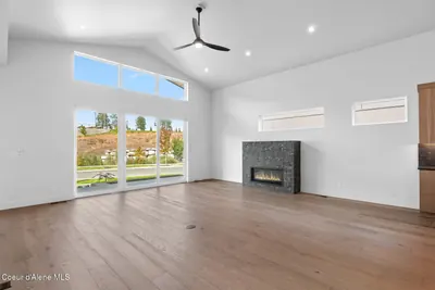 Property 26-9179 - Photo 7