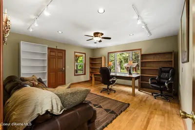Property 26-10293 - Photo 65
