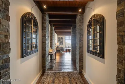 Property 26-1470 - Photo 6