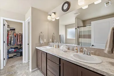 Property 26-9211 - Photo 15