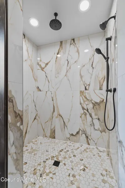 Property 26-8003 - Photo 16
