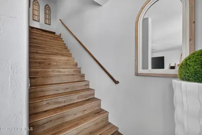 Property 26-8765 - Photo 24