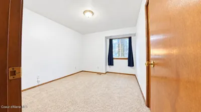 Property 26-10048 - Photo 12