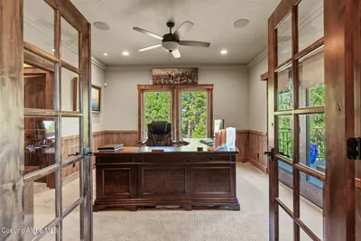 Property 26-995 - Photo 26