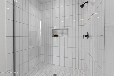 Property 26-9156 - Photo 15