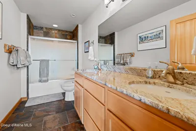 Property 26-7035 - Photo 47