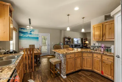 Property 26-10619 - Photo 10