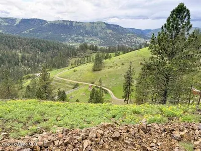 Property 26-8169 - Photo 2
