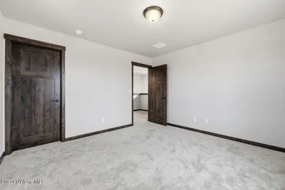 Property 26-9250 - Photo 39