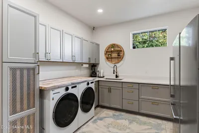 Property 26-10381 - Photo 22