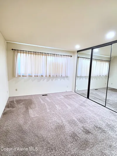 Property 26-10482 - Photo 13