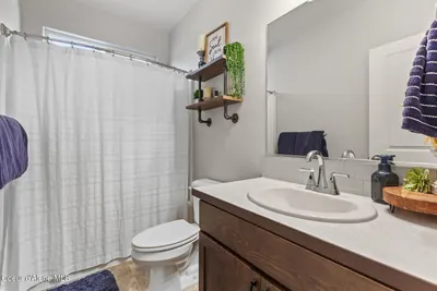 Property 26-10446 - Photo 25