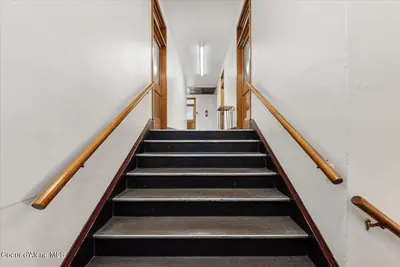Property 26-10037 - Photo 54